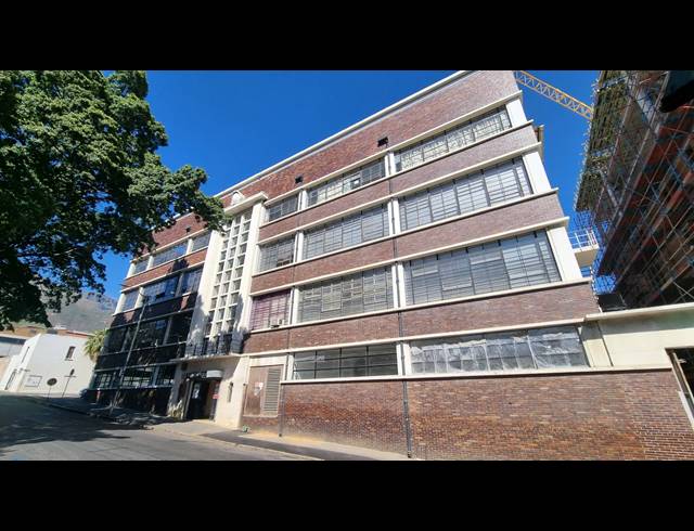 450M² BUSINESS TO LET IN WOODSTOCK